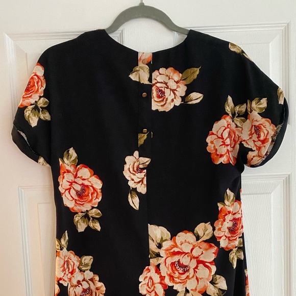 Target dress - Picture 3 of 3